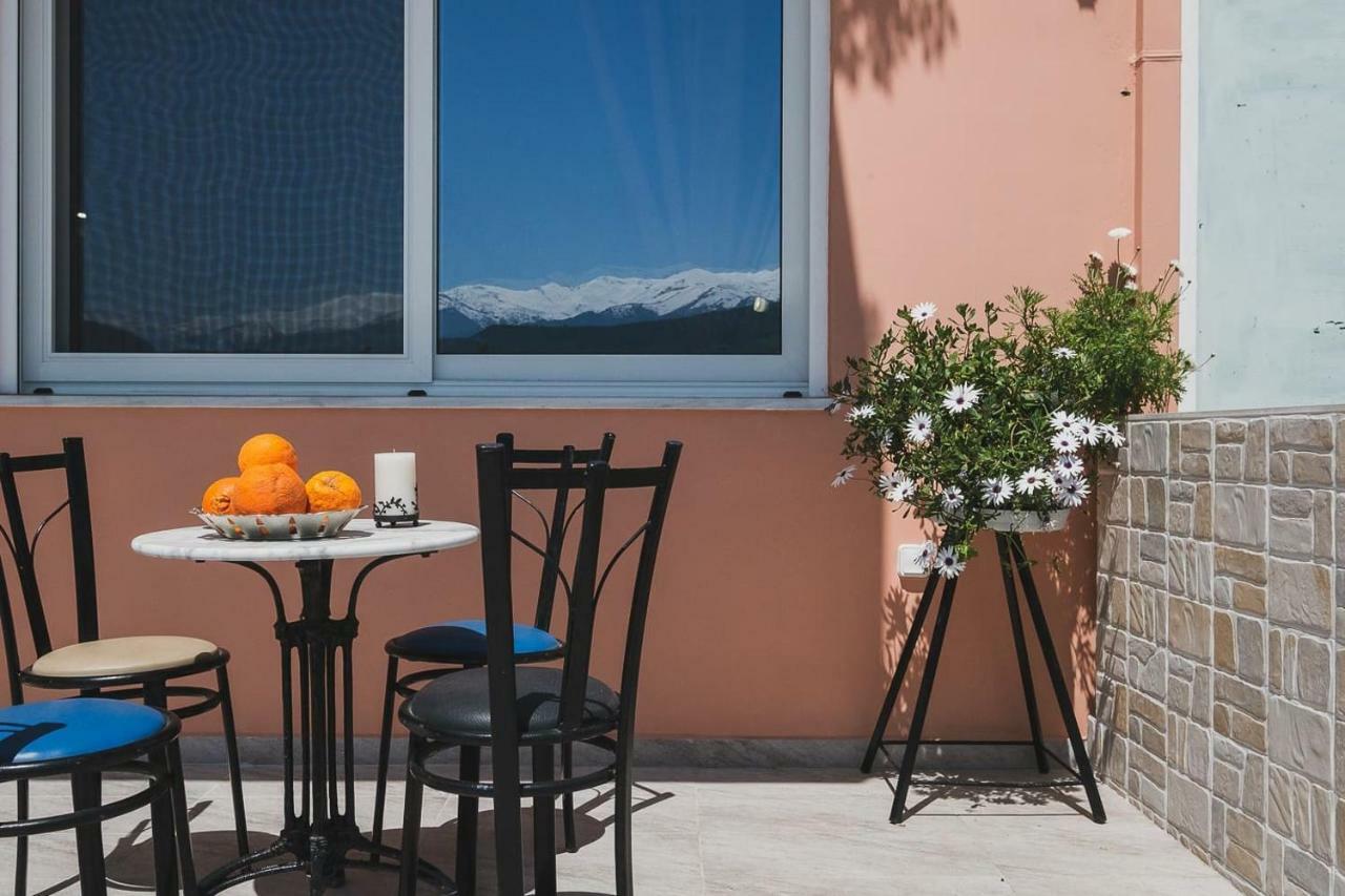 Spacious Home With Parking Chania  Екстер'єр фото