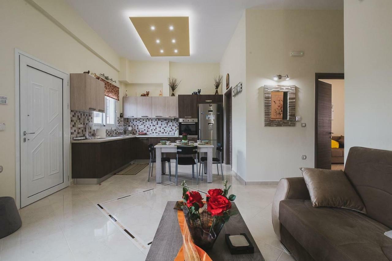 Spacious Home With Parking Chania  Екстер'єр фото