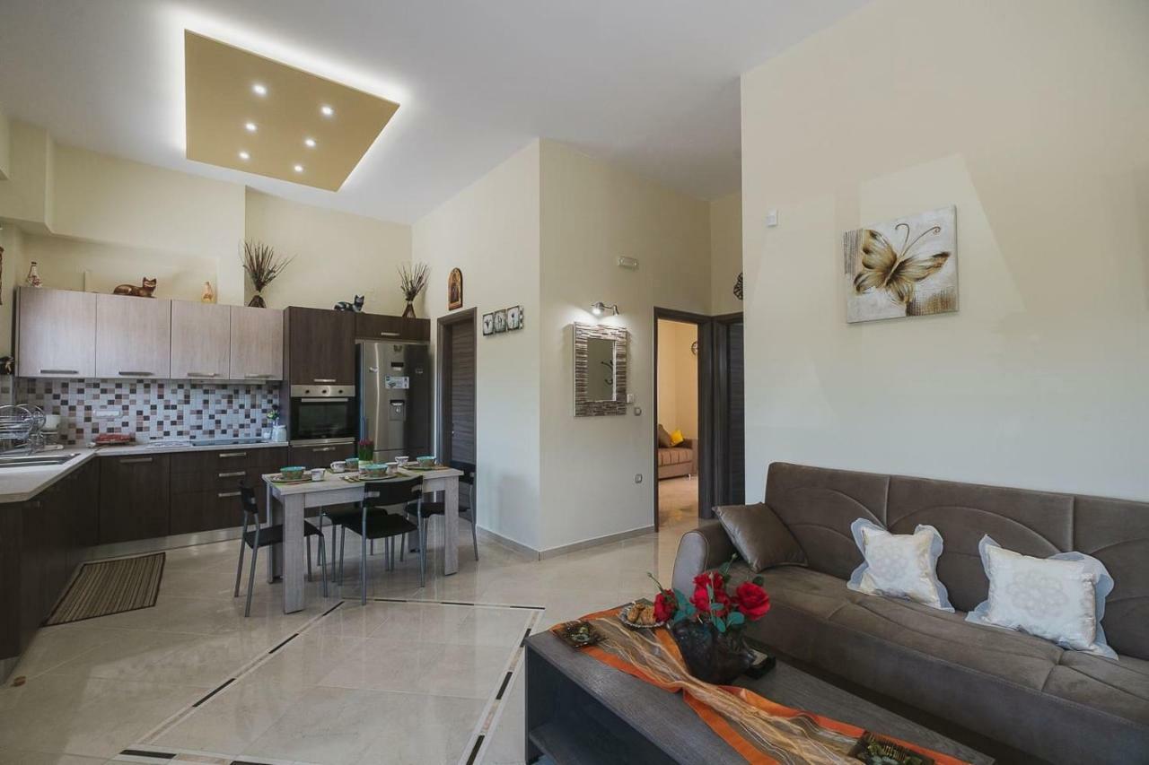 Spacious Home With Parking Chania  Екстер'єр фото